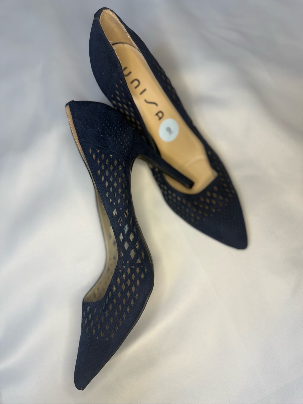 Unisa - NWOT Navy Pointed-Toe Cut Out Heels - Size 9